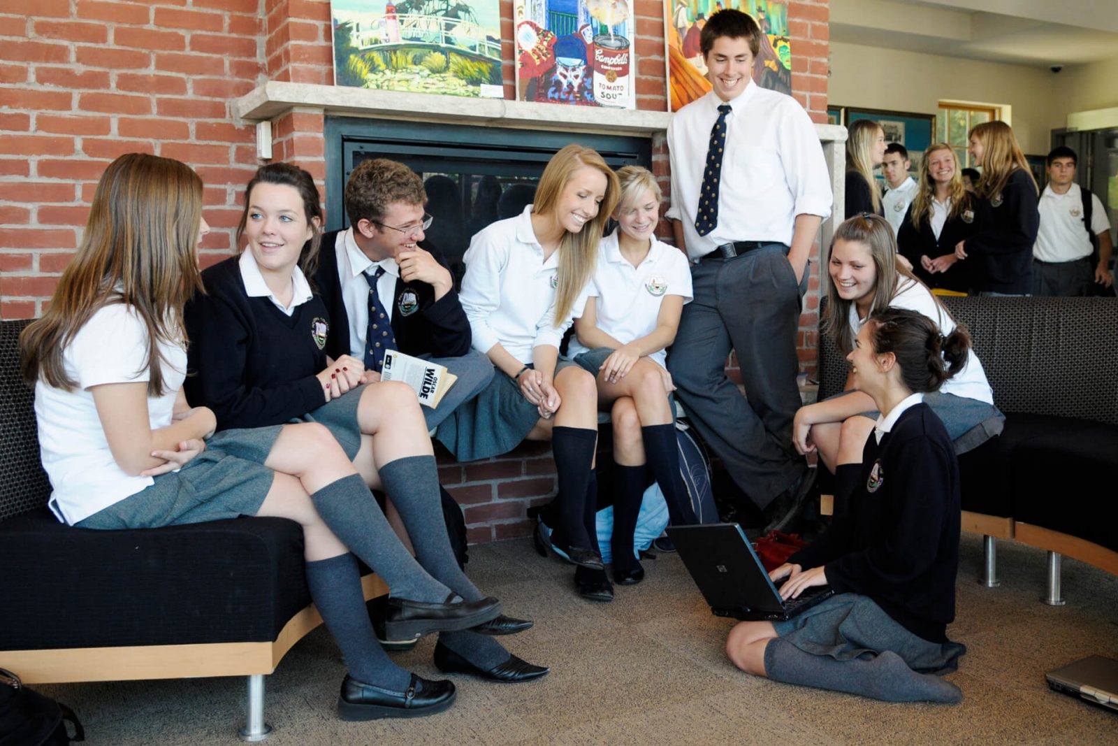 2-1_programa_internado_canada_zona-comun_pickering_PCStudentLounge