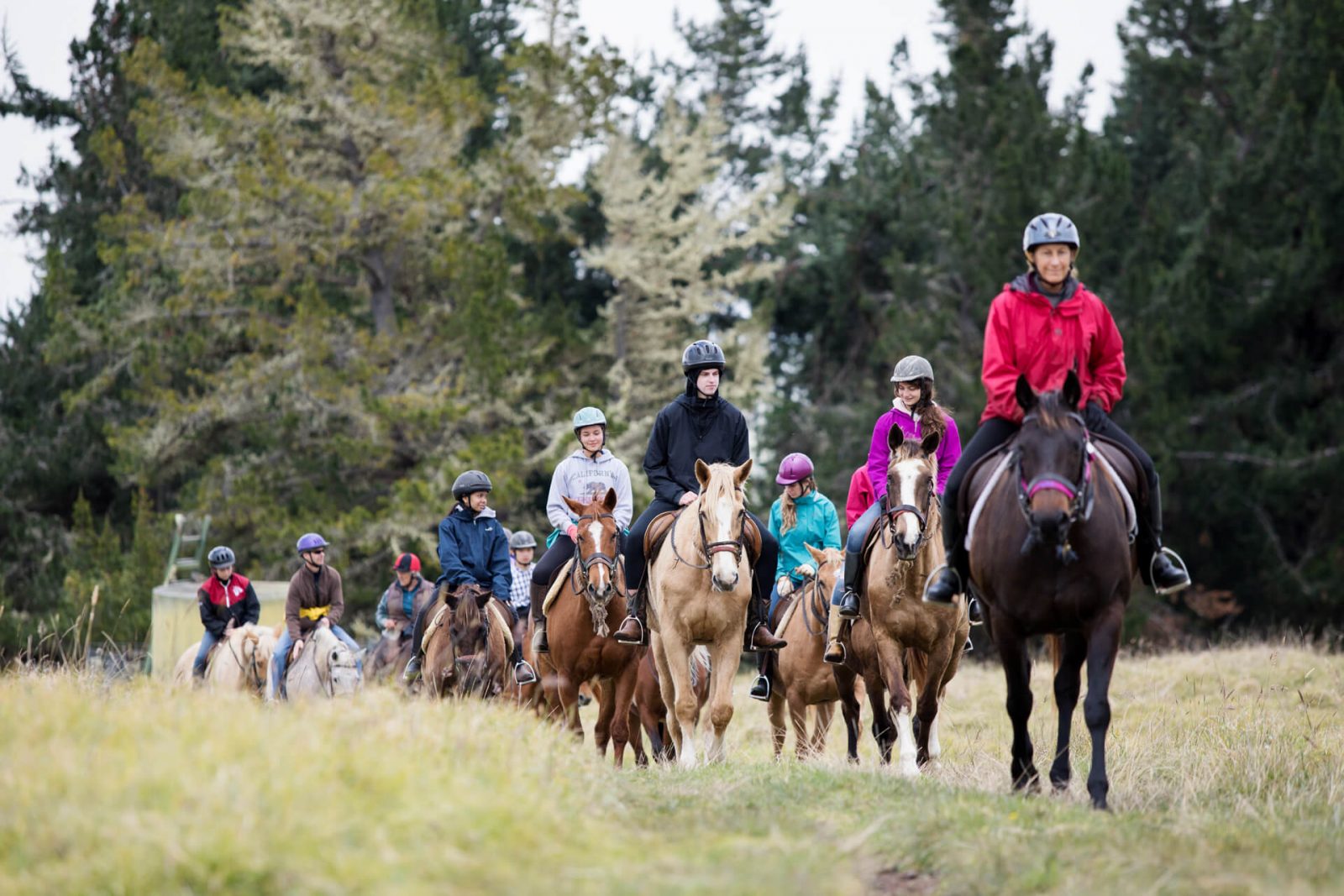 2-2_programa_internado_EEUU_extracurriculares_hipica_hawaii-prep-horse-riding_1920px_tiny