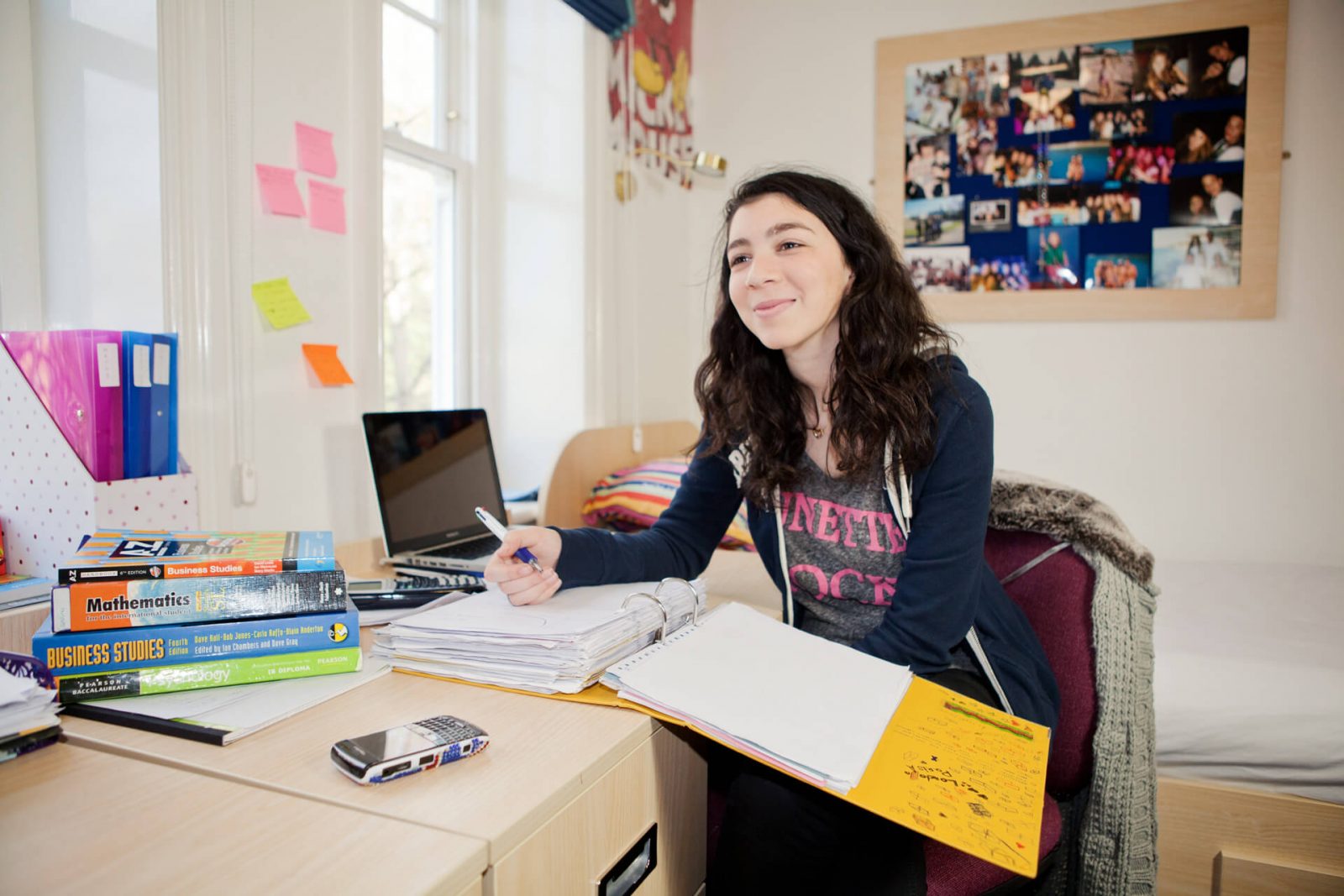 2-3_programa_internado_reino-unido_alojamiento_St-Clares-Student-Accommodation_1920px_tiny