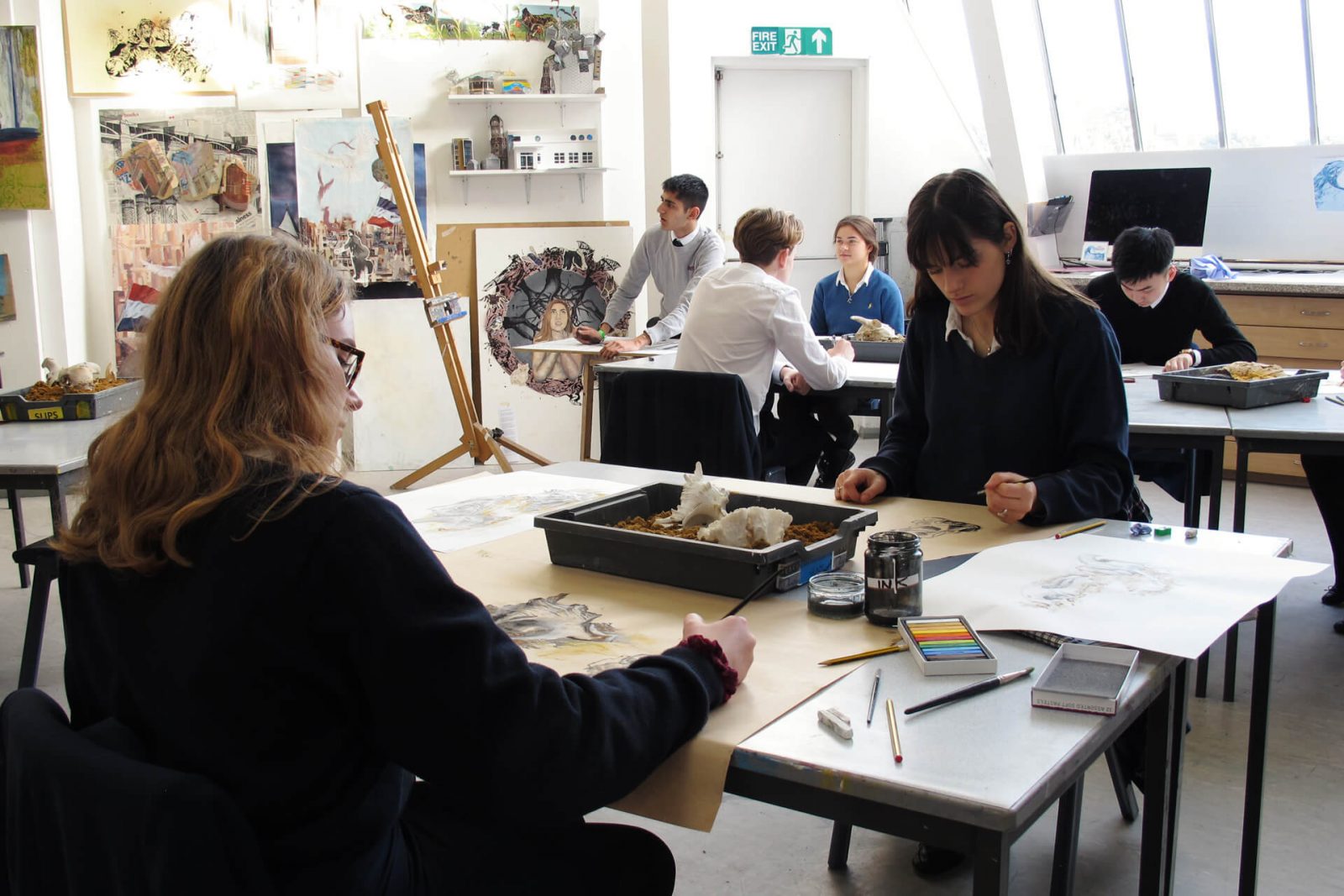 2-3_programa_internado_reino-unido_clases_arte_1920px_tiny