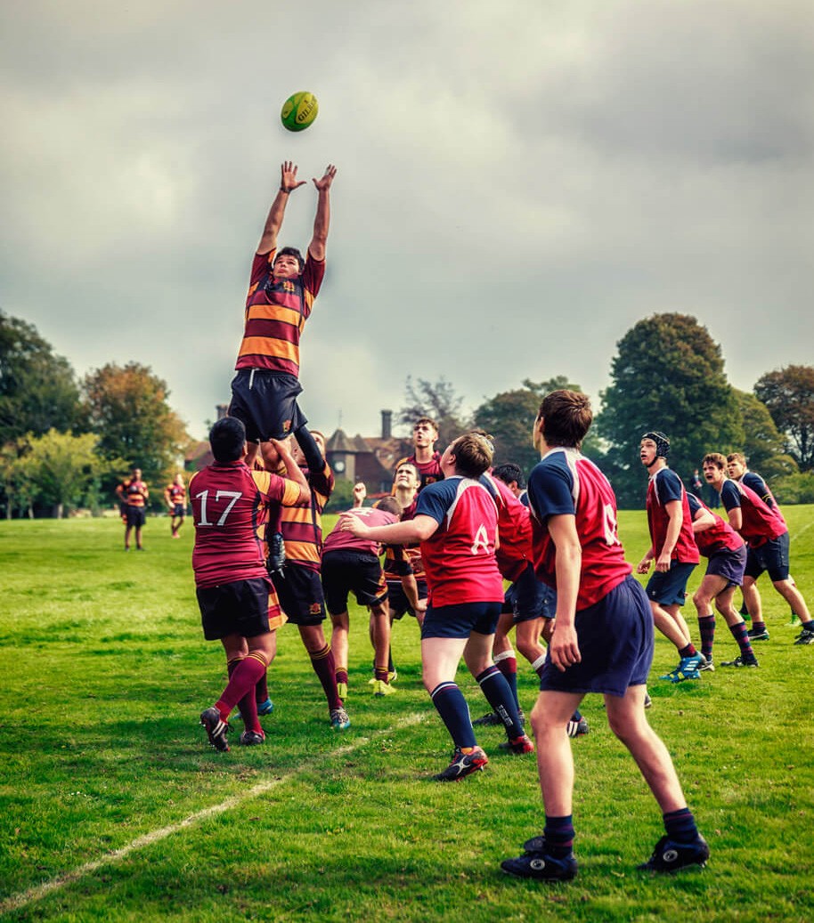 2-3_programa_internado_reino-unido_deportes_Buckswood_rugby_1064x1280px_NR_tiny