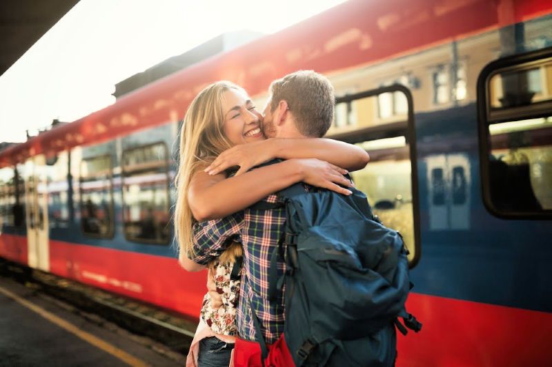 formas de saludar en el mundo