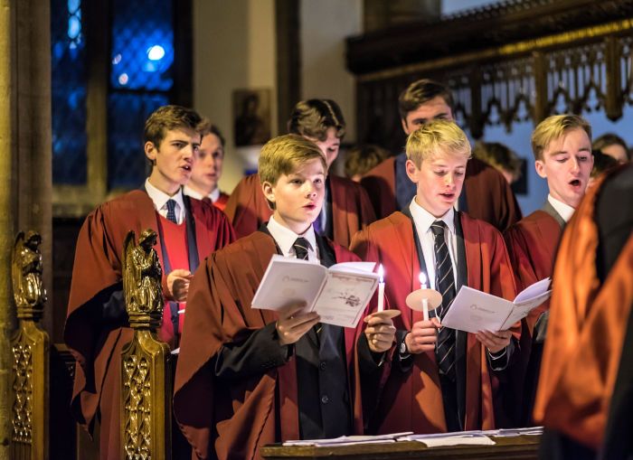 chicos del coro de internado de chicos