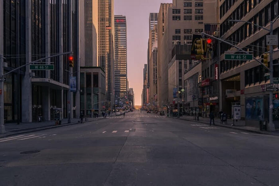 calle de ciudad vacía